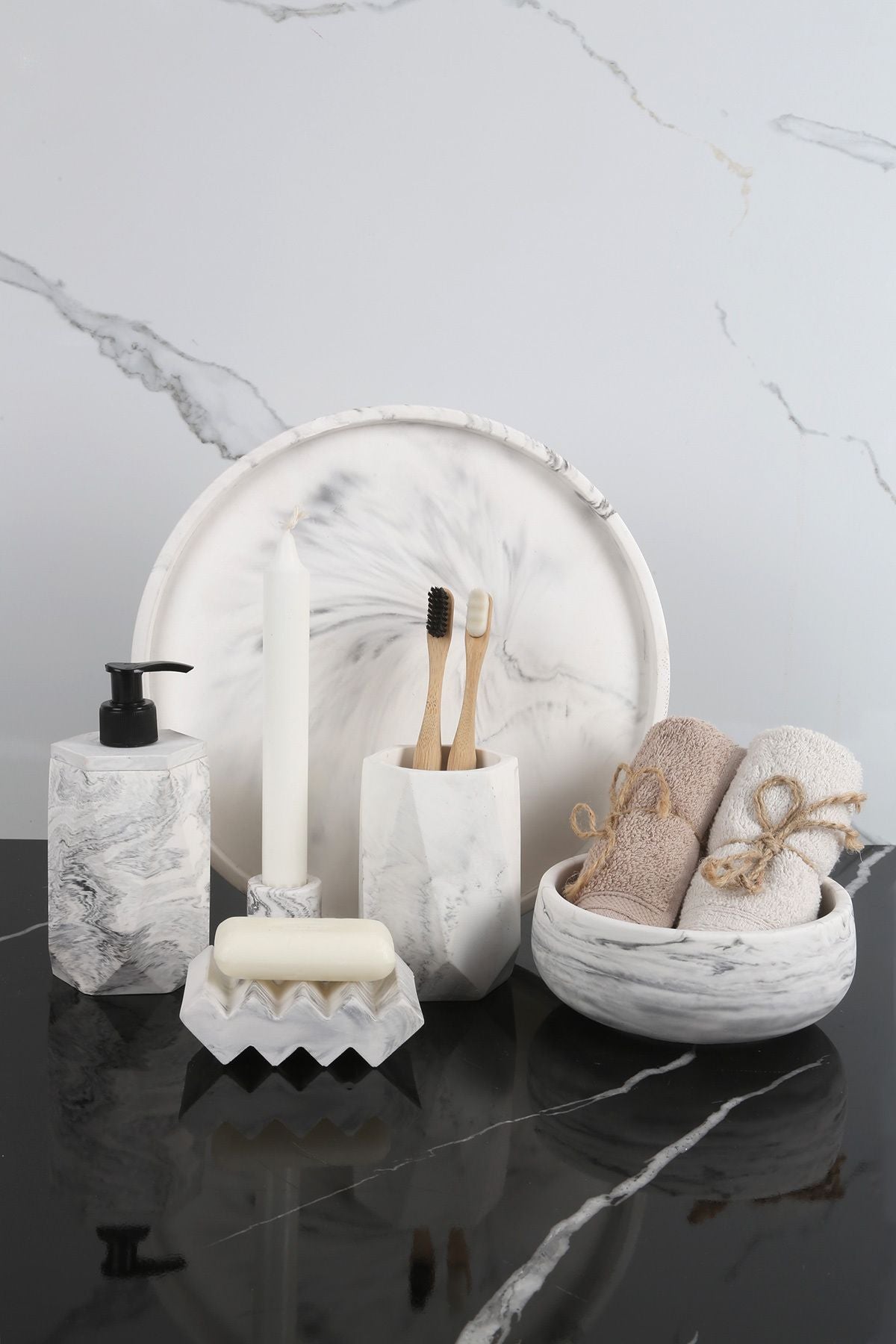 Mermer Desen Beton Banyo Seti