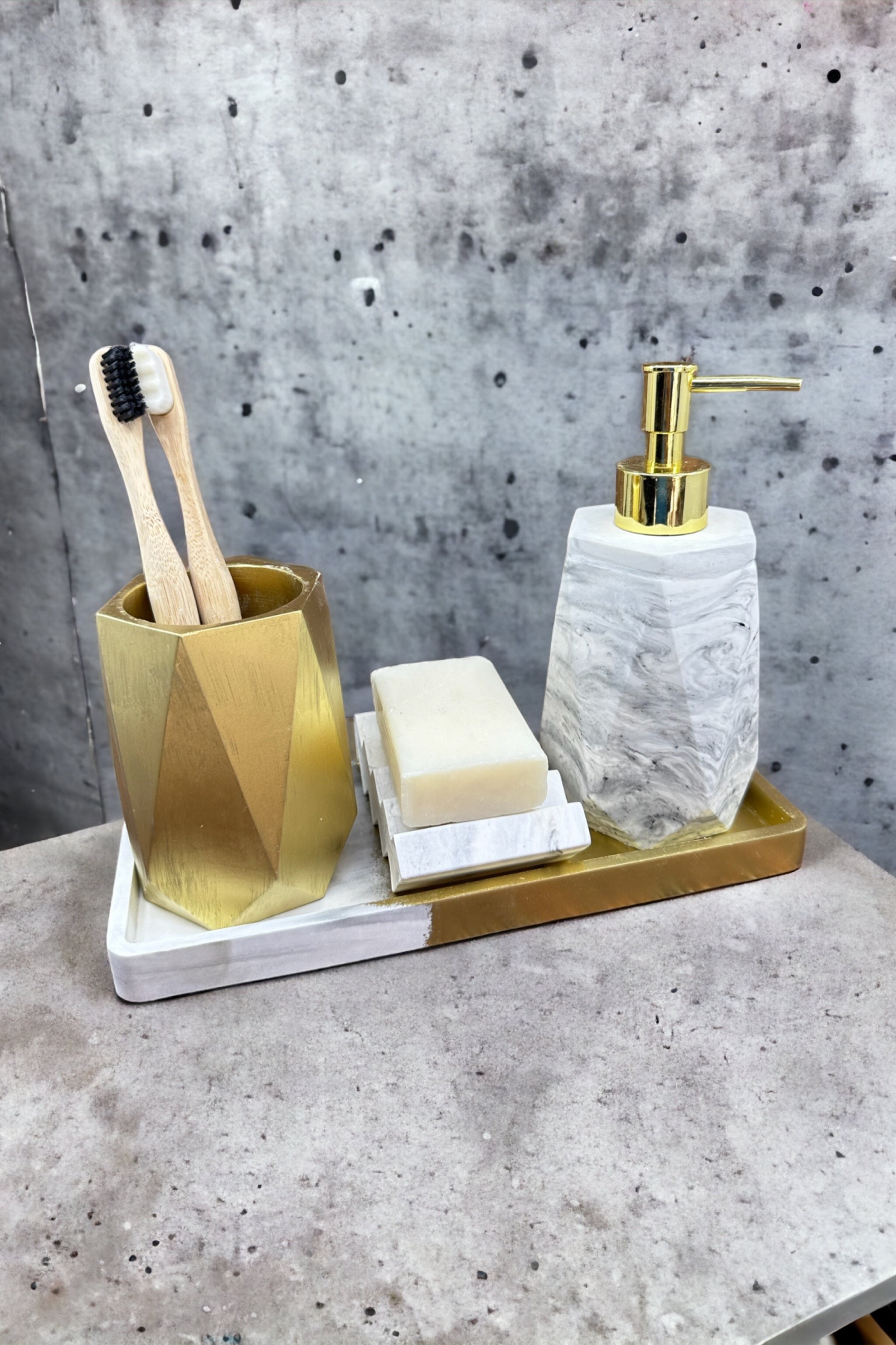 Gold Beton Banyo Seti